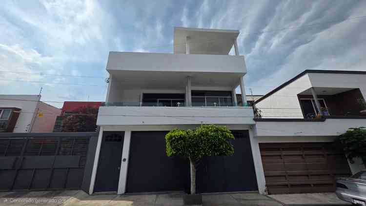 casa en venta calle alonso diaz ilustres novohispanos morelia michoacan de ocampo pPJ8ouA